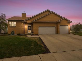 1008 16th St S, Brookings, SD 57006