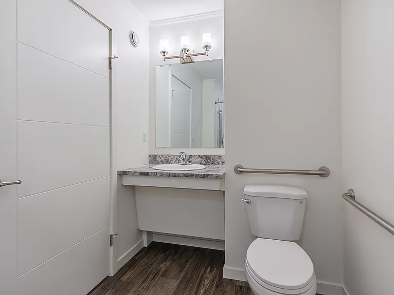 107 Thode Ave — Photo 49