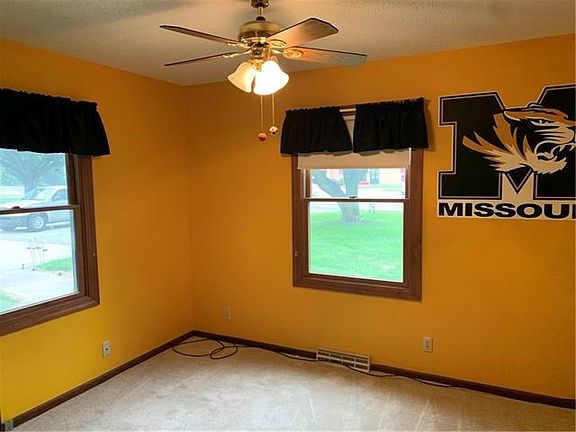 5th image of 5707 S 22nd St