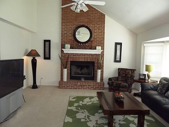 5th image of 23049 Arbor Creek Dr