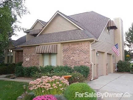 10043 Dover Ct photo 1