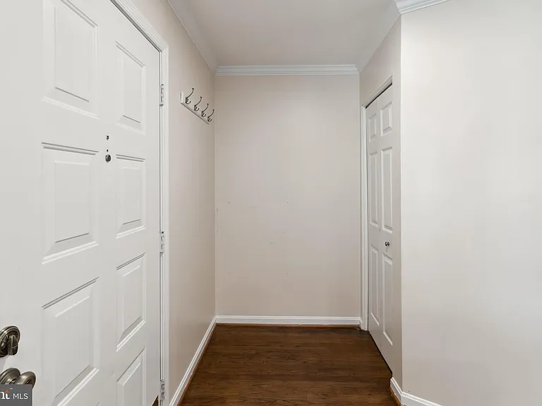 524 Kinsale Rd — Photo 3