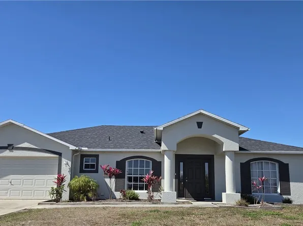 1050 NW 33rd Pl, Cape Coral, FL 33993