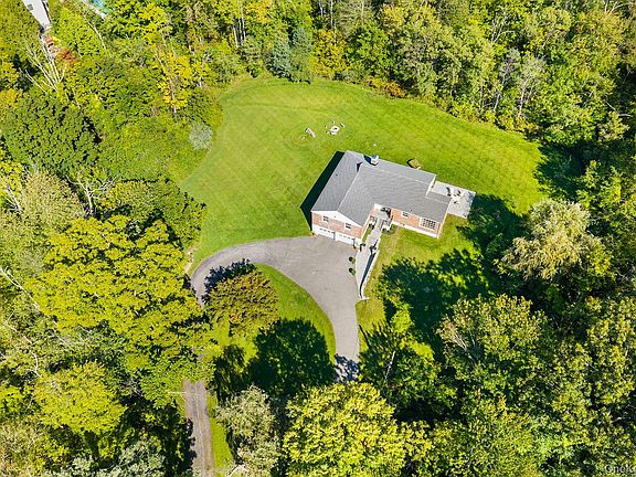 2nd image of 14 Lake Road