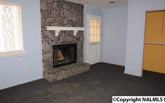 5th image of 4702 Whitehall Dr NW