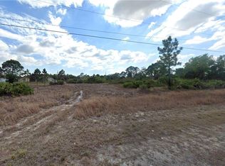 3707 32nd St SW, Lehigh Acres, FL 33976