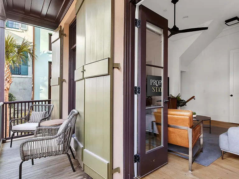 16 Catfiddle St — Photo 14