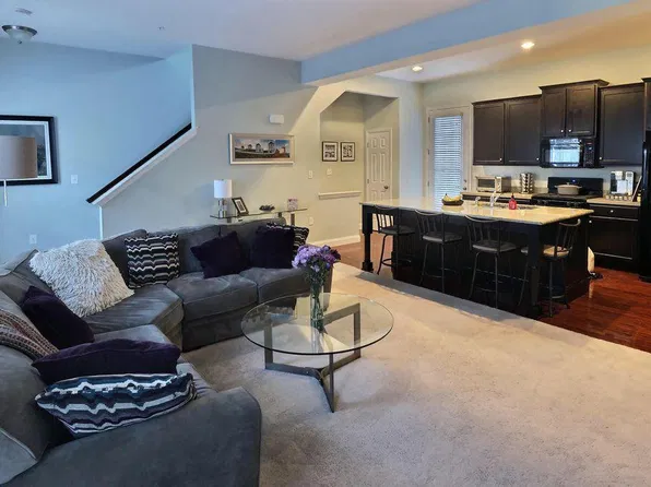 133 Rutledge Aly, Mechanicsburg, PA 17050