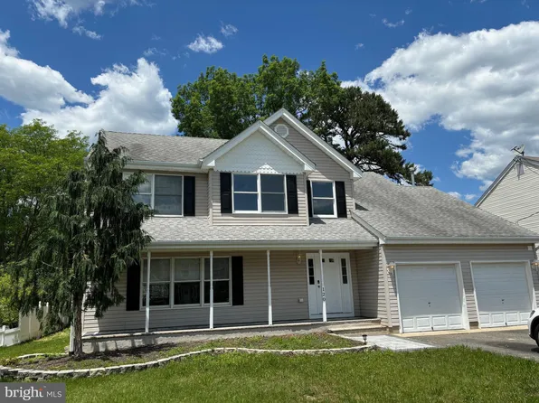 120 Nautilus Dr, Manahawkin, NJ 08050