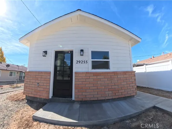 29255 Piping Rock Rd, Sun City, CA 92586