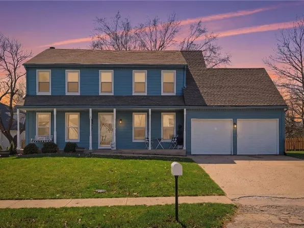 307 N Mesquite St, Olathe, KS 66061