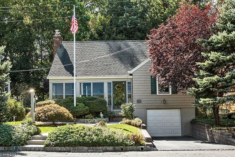 5 Monroe Ave, Roseland, NJ 07068 Zillow