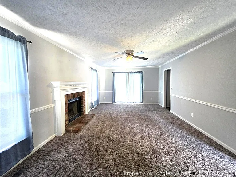 6812 Saint Julian Way — Photo 9