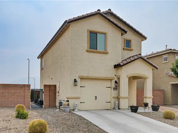 1952 Metamora St, Sunrise Manor, NV 89115