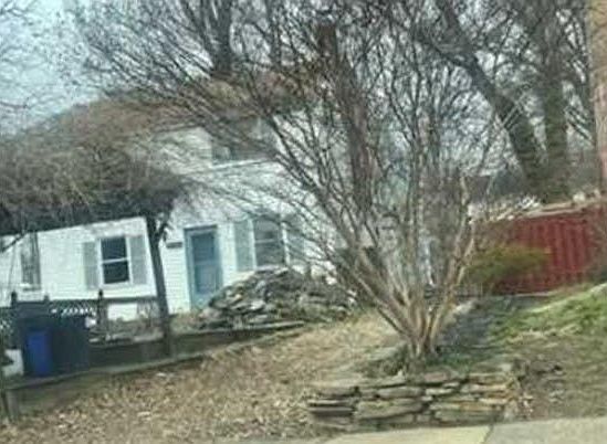 3rd image of 2323 Mole Rd