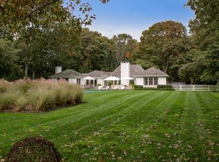 1 Hedge Row Ln, East Hampton, NY 11937