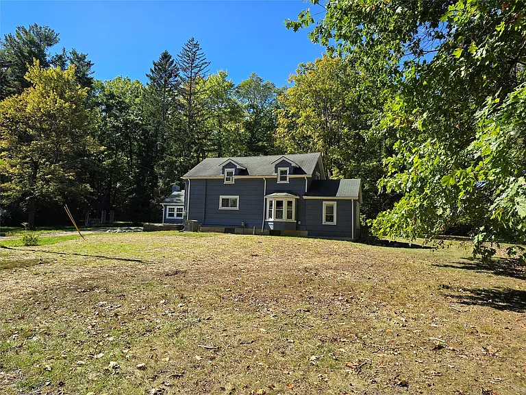 249 W Buell Rd E — Photo 78