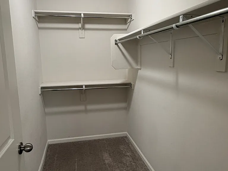 2025 E Velvet Pl — Photo 11