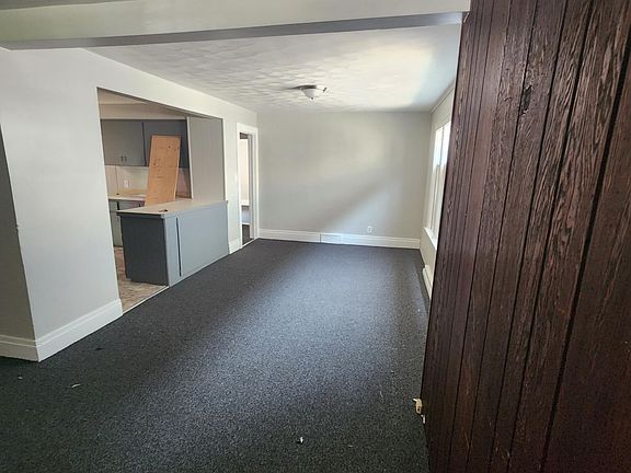 2nd image of 541 Lasalle Ave