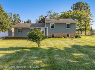 6461 W Howe Rd, Dewitt, MI 48820