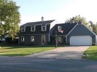 1158 Sunnyslope Dr, Crown Point, IN