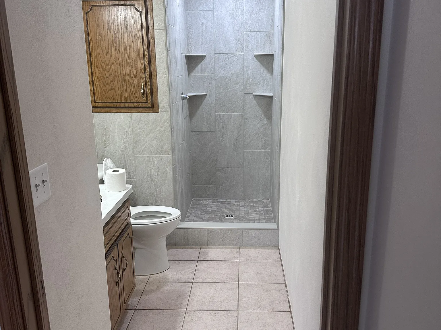 2 bed, 1250 sqft, $1,800 — Photo 2