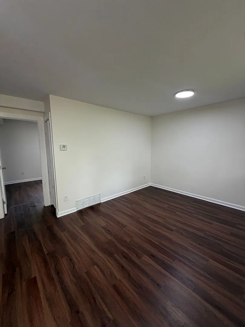 1450 East Fulton Street — Photo 2
