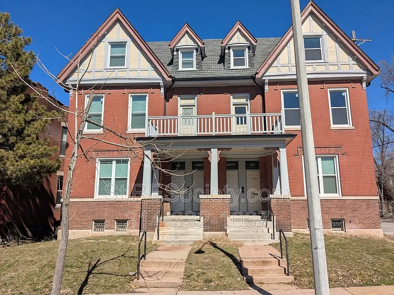 Building Photo - 3501 Pestalozzi St #A