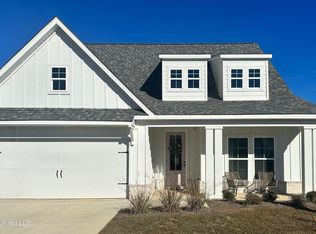 6856 Enclave Ln, Ocean Springs, MS 39564