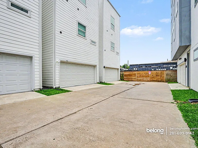 6350 Culberson St — Photo 19
