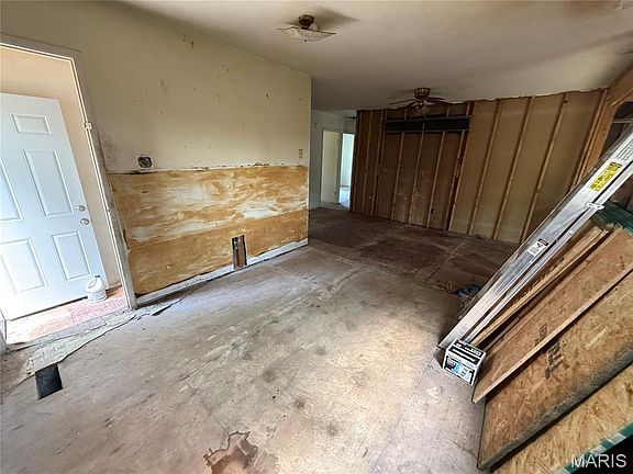 5th image of 10357 Prince Dr