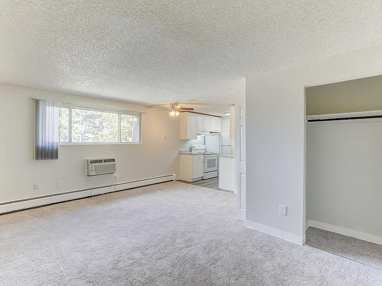 Hampden Village Apartments — Photo 10