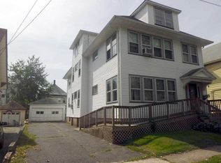 17 Garretsee Pl, Clifton, NJ 07011