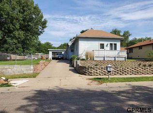 1164 Furnas Ave, Lincoln, NE 68521