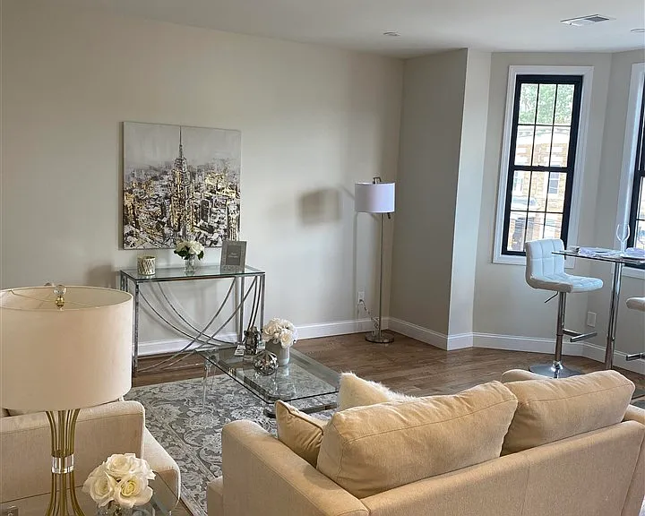 253 Hancock Ave #2 — Photo 22