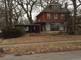 6189 N McClellan Ave, Chicago, IL 60646