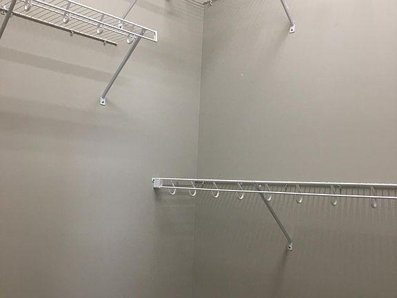 Bedroom Walk in closet
