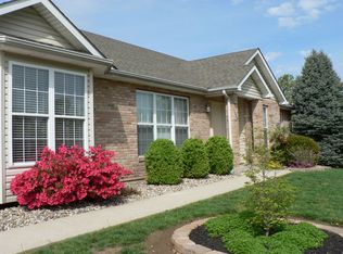 4870 Country Club Dr, High Ridge, MO 63049