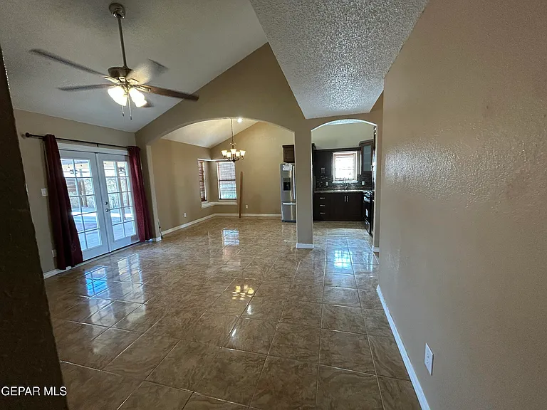8482 Paddlefoot Ln — Photo 16