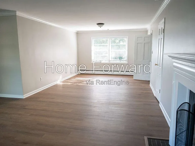 517 N 3rd St — Photo 41