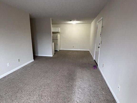 5th image of 303 Farside Dr APT 6