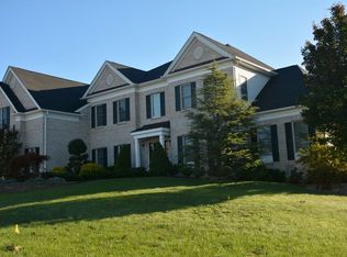 7 Clark Pl, Marlboro, NJ 07746