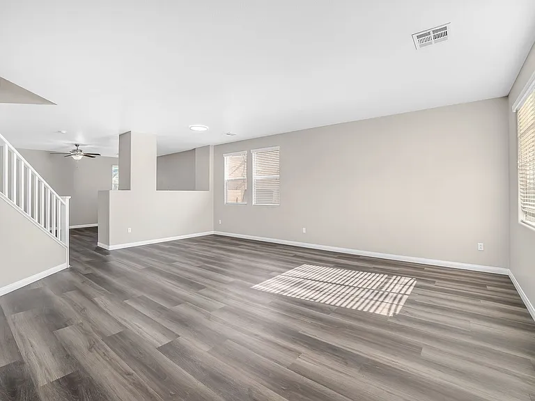 11273 Accademia Ct — Photo 3