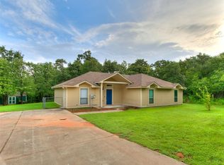 3170 Red Fox Trail Rd, Edmond, OK 73034