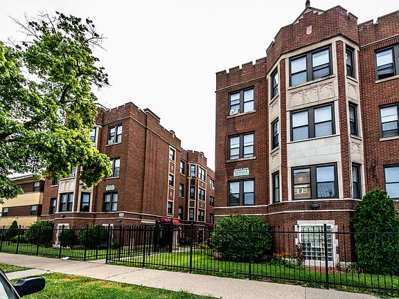 2nd image of 8241-49 S Ellis Ave #8249-1