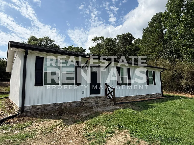 5272 Slasham Rd — Photo 1