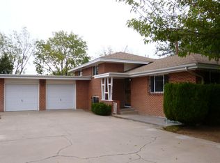 3213 Alcazar St NE, Albuquerque, NM 87110