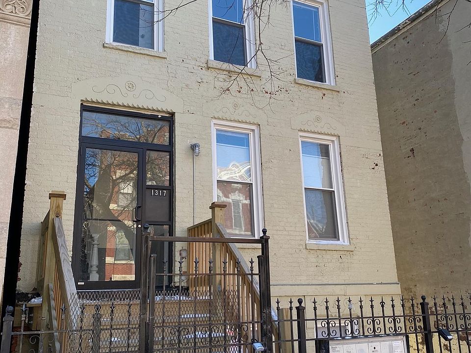 1st image of 1317 W 19th St APT 2