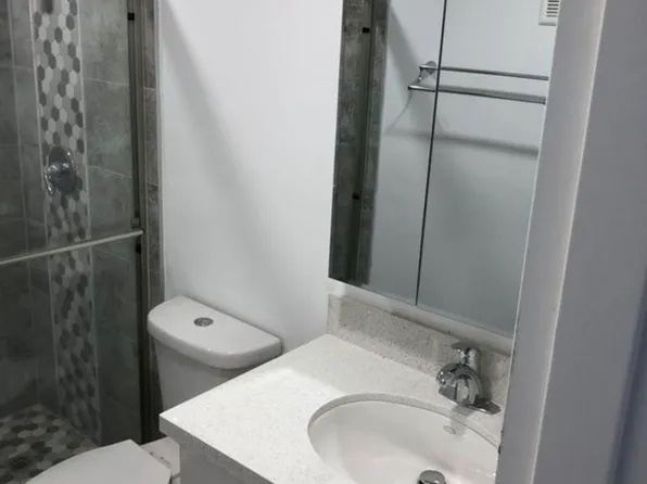 1225 NE 124th St APT 41B, North Miami, FL 33161