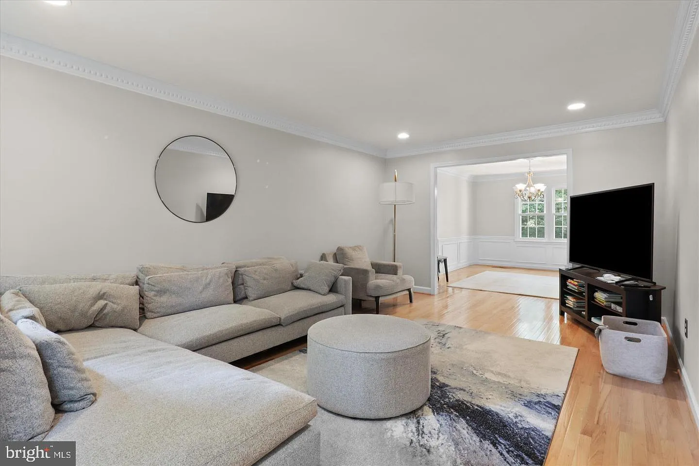Studio, 3885 sqft, $5,000 — Photo 4